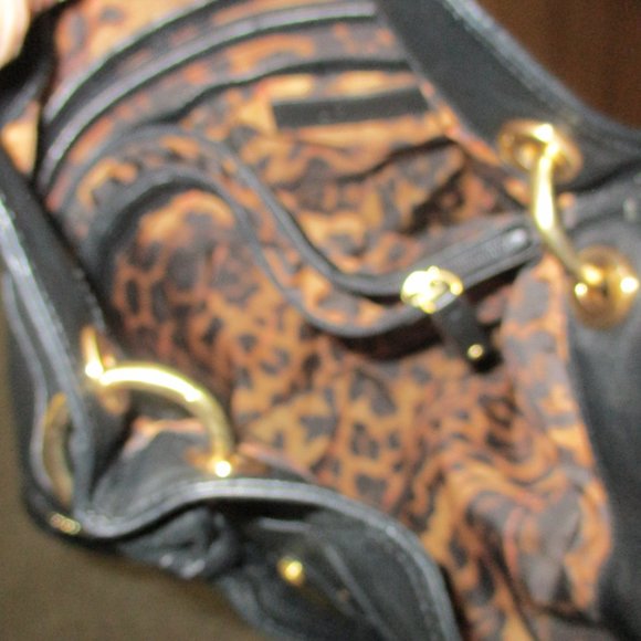 B Makowsky Black Leather Hobo - Picture 10 of 11